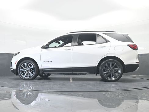 Used 2023 Chevrolet Equinox RS image 59