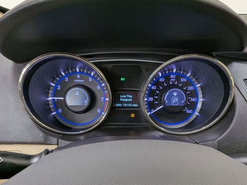 Used 2012 Hyundai Sonata GLS image 18