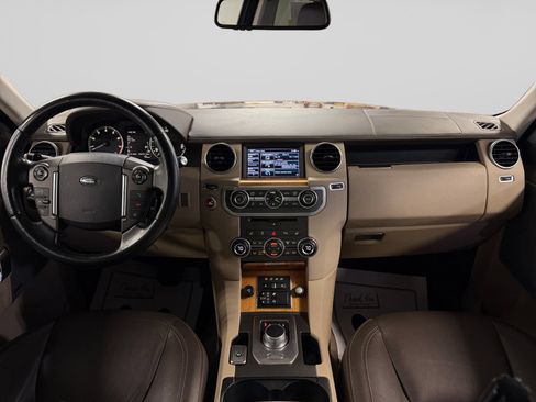 Used 2015 Land Rover LR4 HSE LUX AWD/4WD image 16