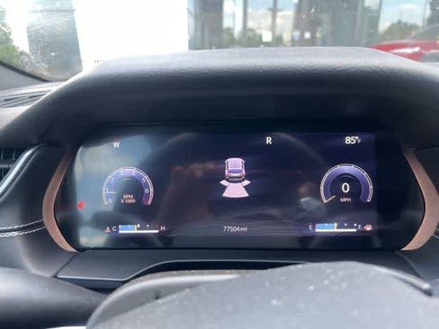 Used 2023 Jeep Grand Cherokee L Laredo RWD image 2