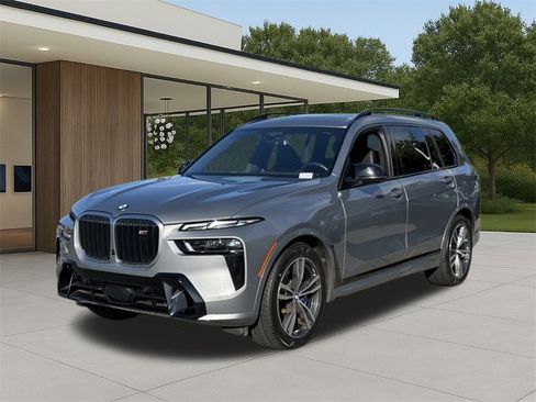 Certified 2024 BMW X7 M60i w/ Executive Package image 2