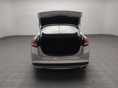 Used 2018 Ford Fusion S image 29