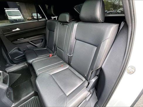Used 2020 Volkswagen Atlas Cross Sport SEL AWD/4WD image 24