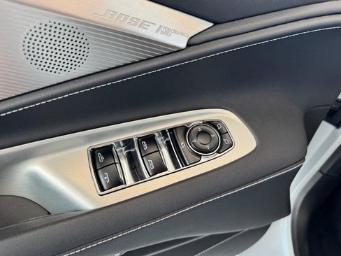 Used 2023 Chevrolet Corvette Stingray Preferred Conv w/ Z51 Performance Package RWD image 12