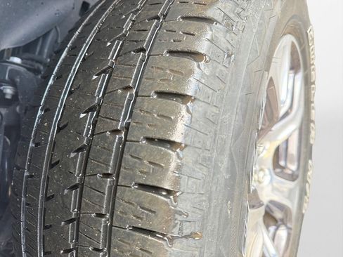 Certified 2023 RAM 1500 Laramie image 19