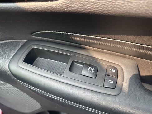 Used 2022 Dodge Durango GT image 22