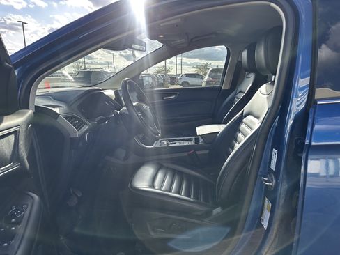 Used 2023 Ford Edge SEL w/ Convenience Package AWD/4WD image 8