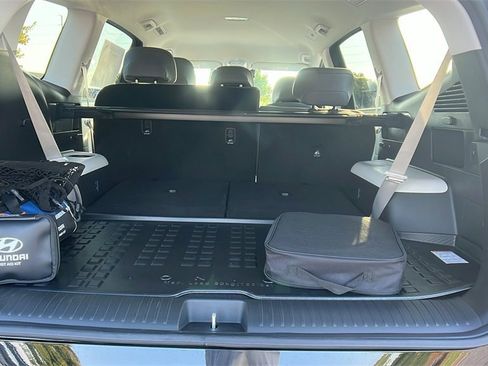 New 2026 Hyundai Ioniq 9 SEL image 10