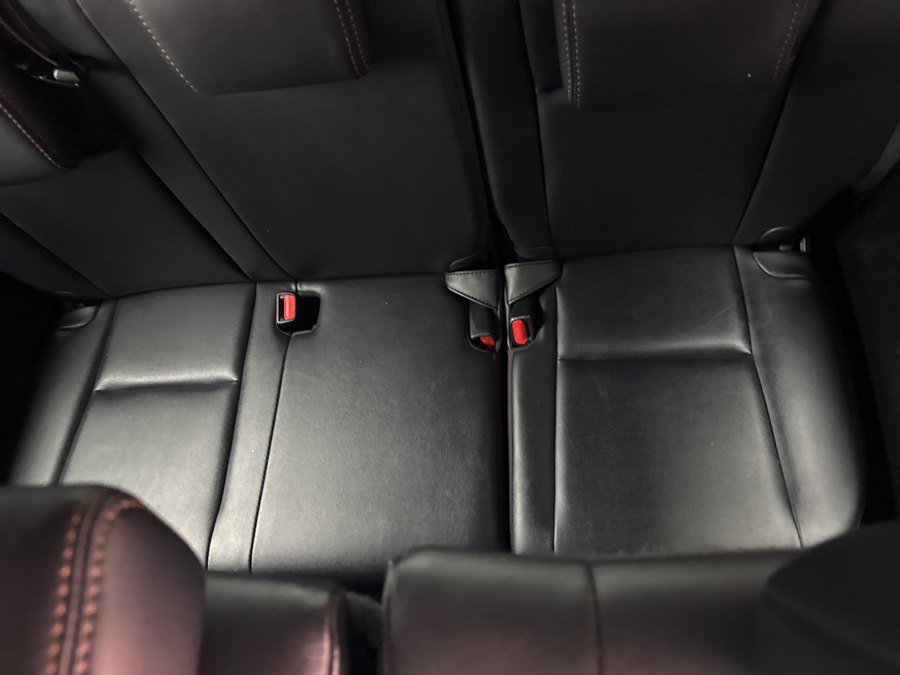 Used 2018 Toyota Highlander XLE AWD/4WD image 23