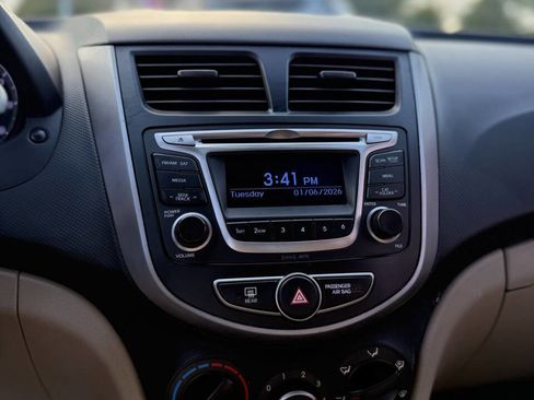 Used 2015 Hyundai Accent GLS image 18