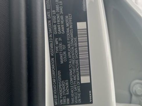 Used 2025 Volvo XC90 B6 Plus image 29