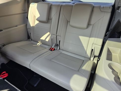 Used 2022 Volkswagen Atlas SE w/ Panoramic Sunroof Package AWD/4WD image 31