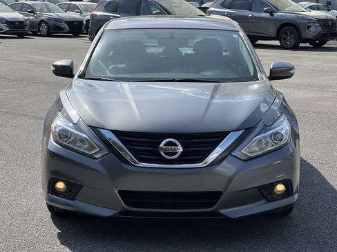 Used 2016 Nissan Altima 2.5 SL w/ 2.5 Technology Package image 26