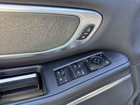 Used 2025 Ford Expedition Tremor AWD/4WD image 21