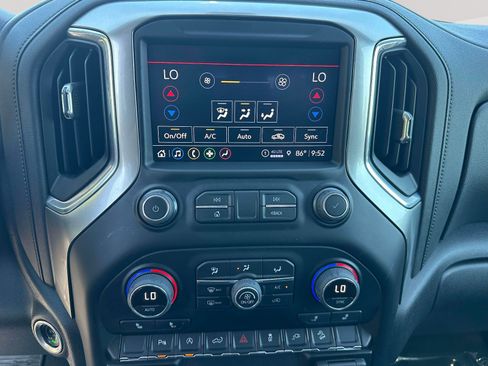 Used 2022 Chevrolet Silverado 1500 RST w/ All Star Edition Plus AWD/4WD image 10