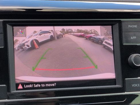 Used 2023 Volkswagen Taos S FWD image 20