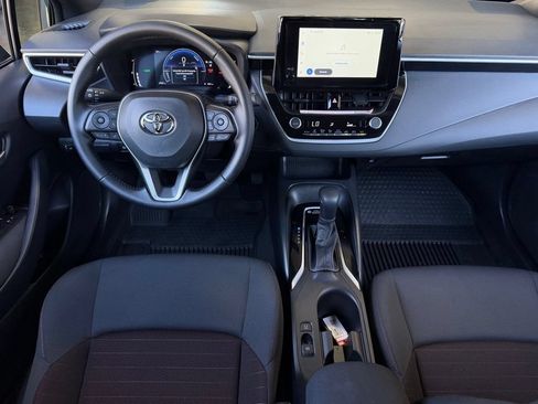 Used 2026 Toyota Corolla SE FWD image 8