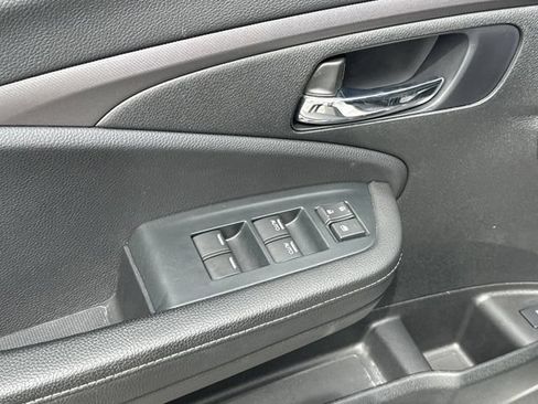Used 2023 Honda Ridgeline Sport image 15