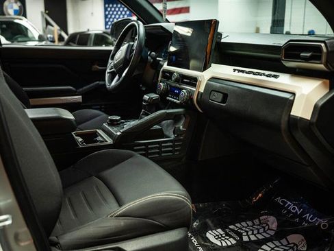 Used 2024 Toyota Tacoma TRD Off-Road image 12