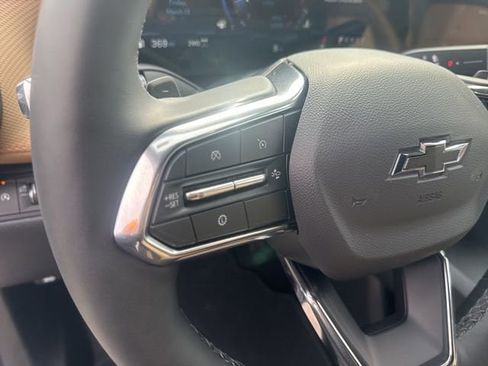 New 2026 Chevrolet Equinox ACTIV AWD/4WD image 14