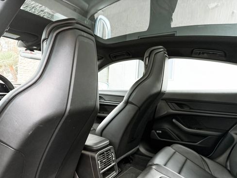 Used 2021 Porsche Taycan RWD image 24