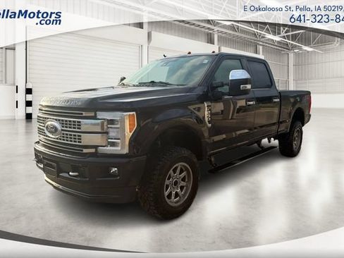 Used 2019 Ford F250 Platinum w/ Platinum Ultimate Package AWD/4WD image 8