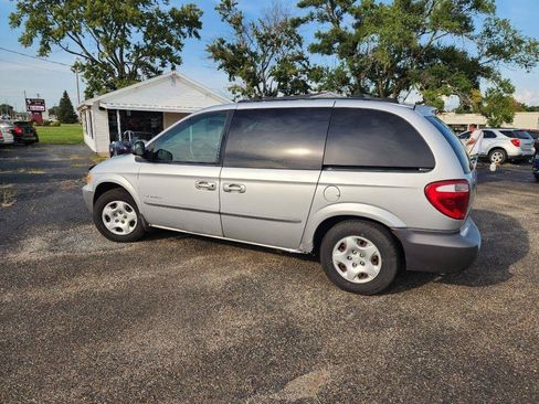 Used 2001 Dodge Caravan SE FWD image 8