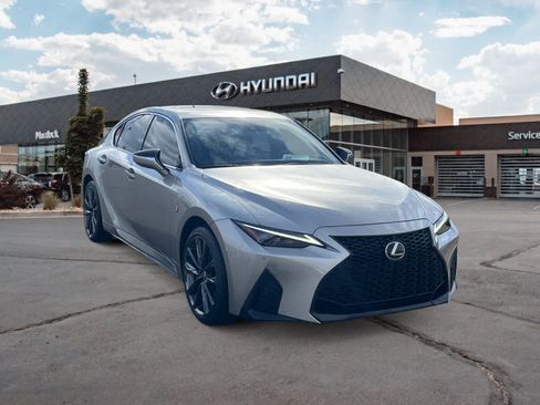 Used 2023 Lexus IS 350 F Sport w/ Navigation Package image 7
