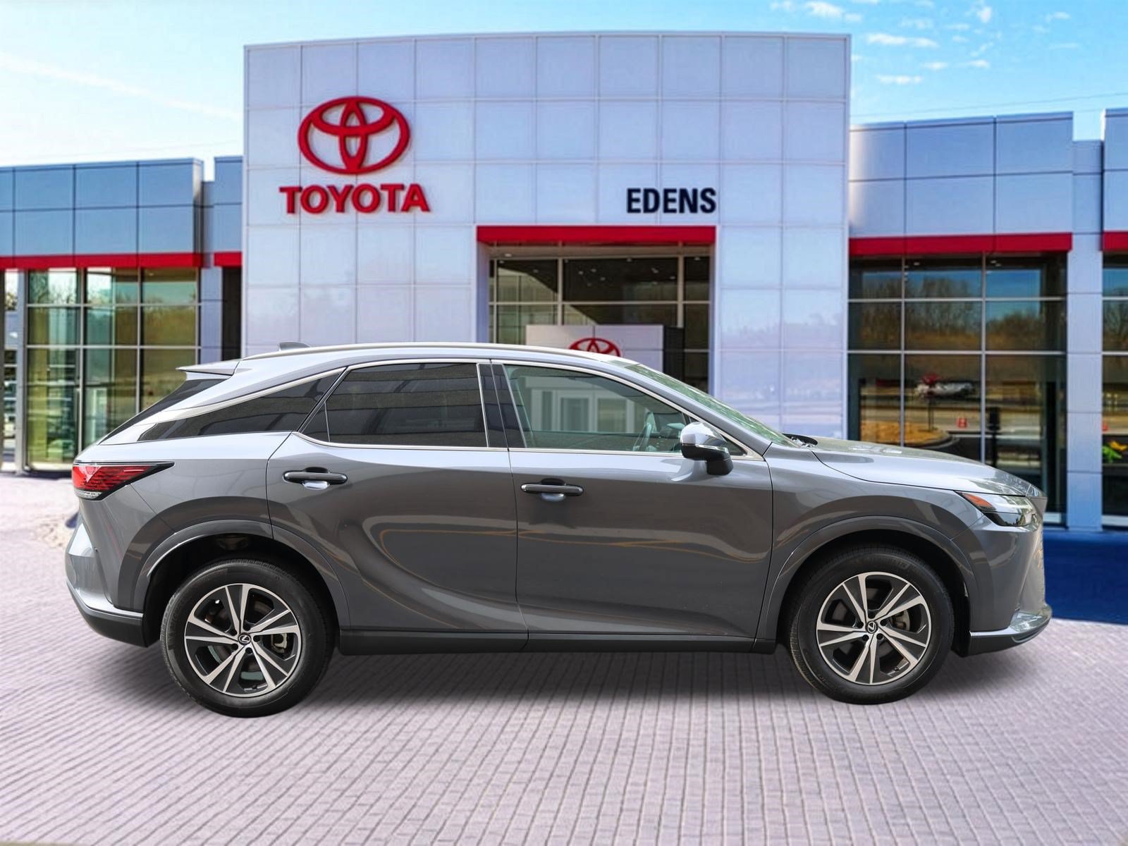 Used 2024 Lexus RX 350 Premium Plus AWD/4WD image 2