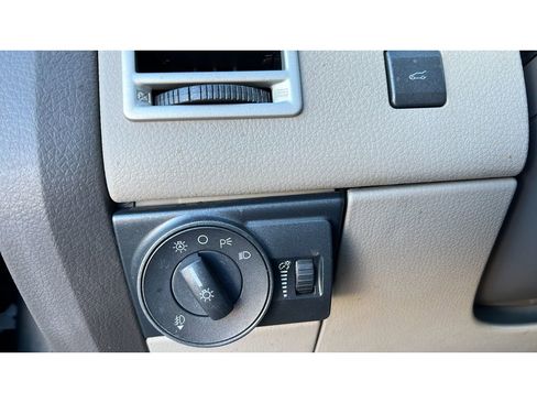 Used 2008 Lincoln MKX Base image 22