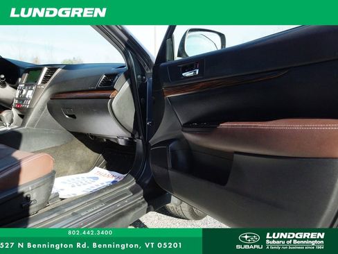 Used 2014 Subaru Outback 3.6R Limited image 23