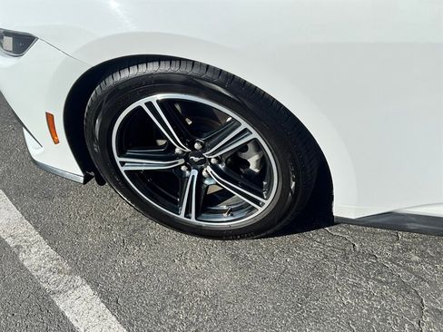 Used 2024 Ford Mustang Premium image 12