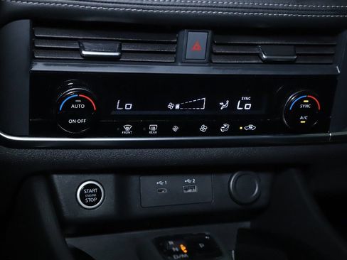 Certified 2023 Nissan Rogue SV AWD/4WD image 26