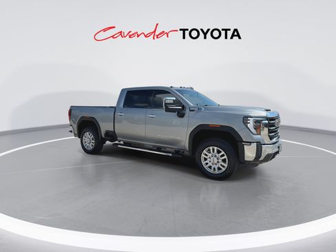 Used 2024 GMC Sierra 2500 SLT w/ Texas SLT Premium Package AWD/4WD image 2