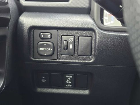 Certified 2018 Toyota 4Runner TRD Off-Road Premium image 32