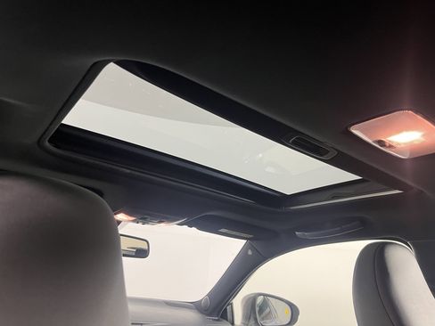 Used 2012 Lexus CT 200h Premium image 16