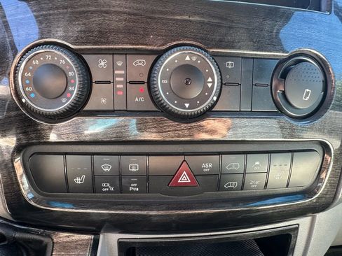 Used 2016 Mercedes-Benz Sprinter 3500 image 23