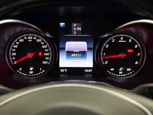 Used 2016 Mercedes-Benz C 300 Sport image 21