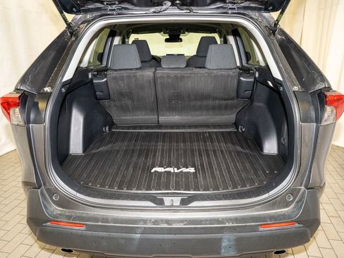 Certified 2023 Toyota RAV4 LE image 5