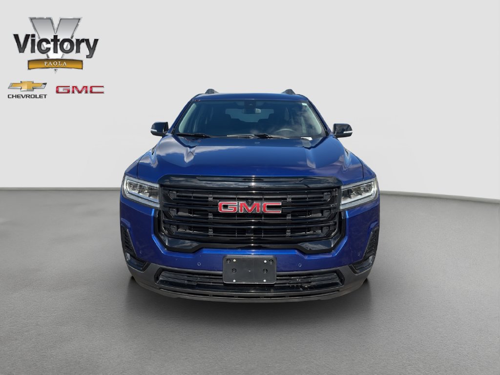 Used 2023 GMC Acadia SLE w/ Driver Convenience Package FWD image 2
