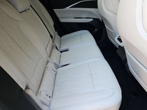 Used 2025 Cadillac Lyriq Sport RWD image 28