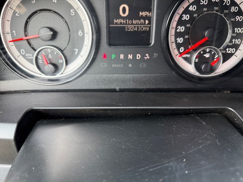 Used 2017 RAM 2500 Tradesman w/ Chrome Appearance Group AWD/4WD image 12