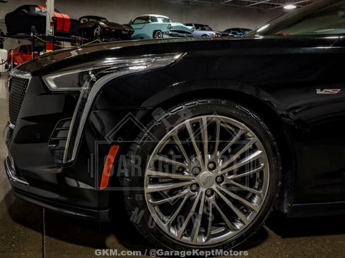 Used 2019 Cadillac CT6 V w/ Driver Assist Package image 35