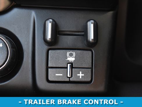 Used 2019 GMC Yukon Denali image 25