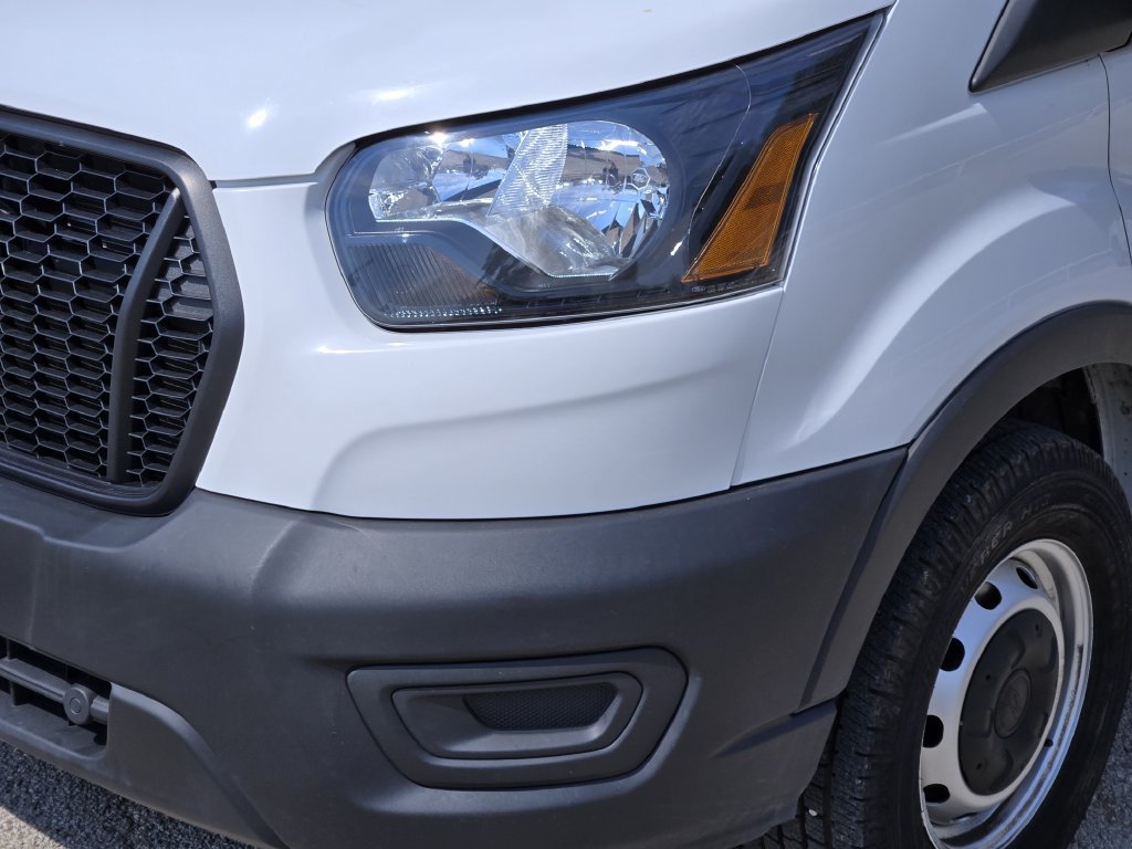 Used 2024 Ford Transit 250 148 Medium Roof RWD image 10