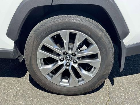Used 2023 Toyota RAV4 XLE Premium AWD/4WD image 10