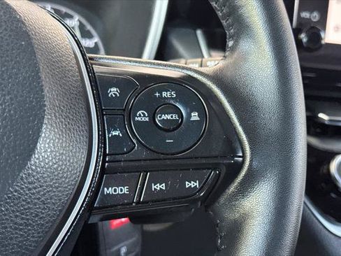 Certified 2025 Toyota Corolla SE FWD image 25