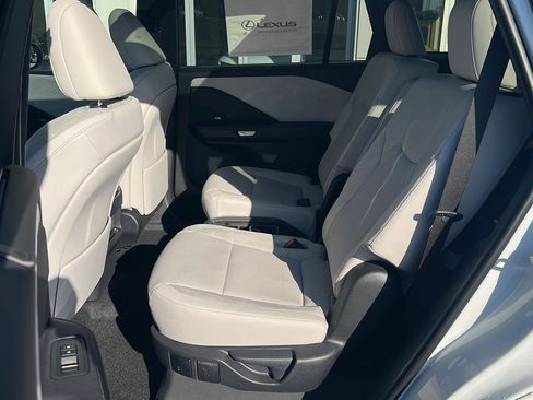 New 2026 Lexus TX 350 AWD image 11