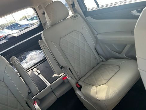 New 2026 Volkswagen Atlas SEL Premium R-Line AWD/4WD image 14