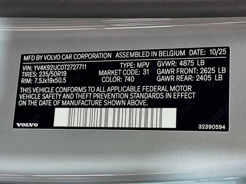 New 2026 Volvo XC40 B4 Plus w/ Protection Package image 31